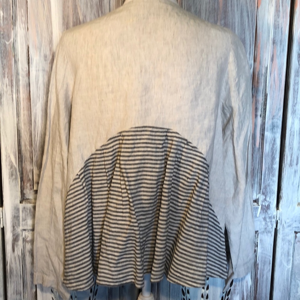 Apuntob one button lightweight linen jacket - Picture 3 of 5